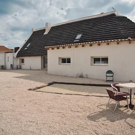 La Cabane Du Boumian Saintes-Maries-de-La-Mer Exterior foto
